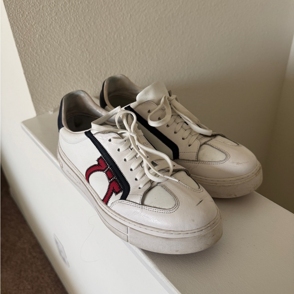 Salvatore Ferragamo White Sneakers with Burgundy Accents and Retro Design
